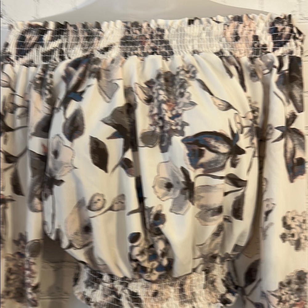 Altar’d State Floral Off-Shoulder Women's Top - Picture 2 of 6
